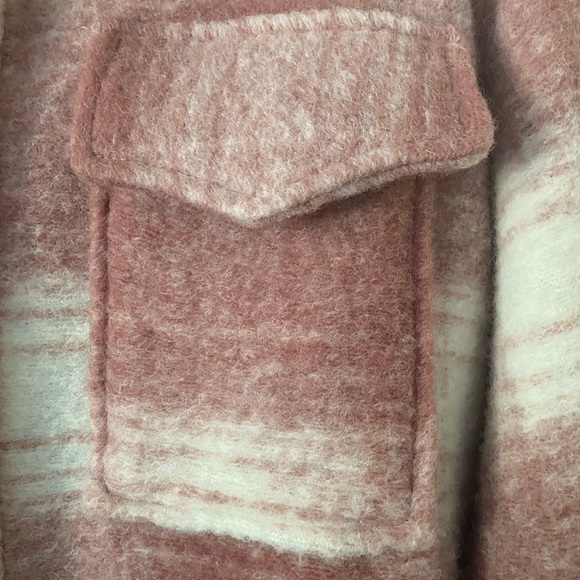 Previously loved, oversized M, b.young Shacket. - Picture 3 of 4